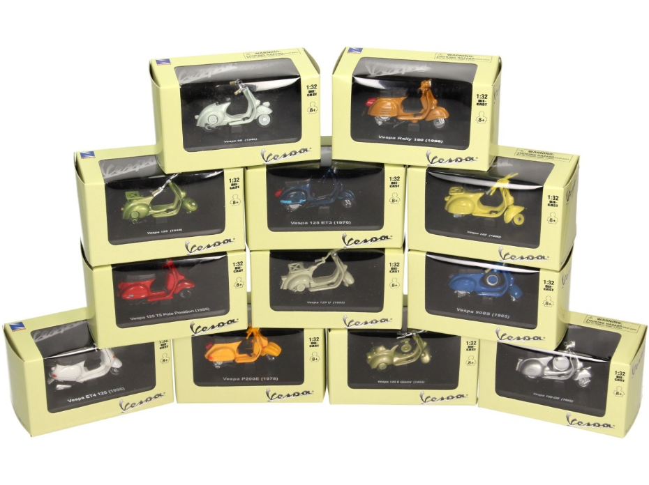 Vespa vehicle models 1:32 set 24 pieces