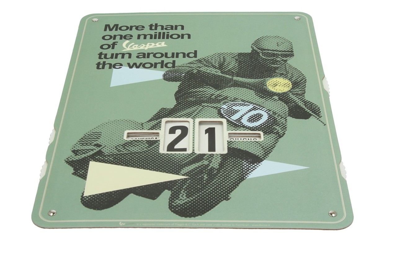 Vespa endless calendar
